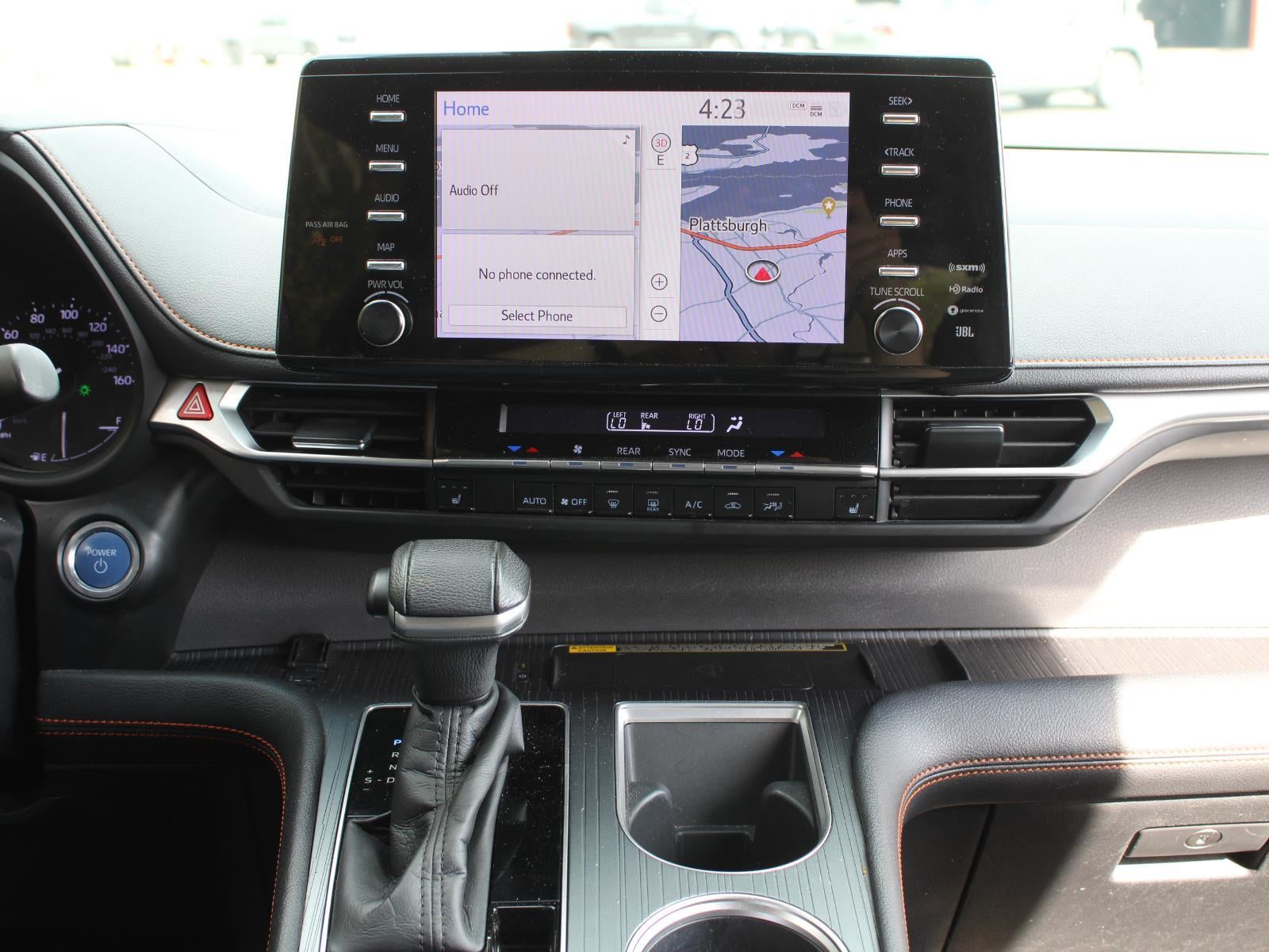 2022 Toyota Sienna XSE