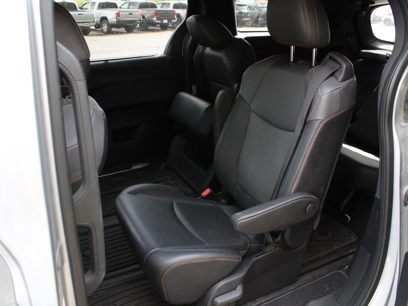 2022 Toyota Sienna XSE