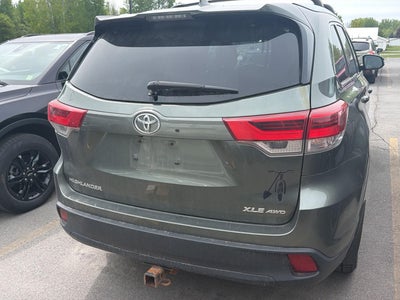 2019 Toyota Highlander SE