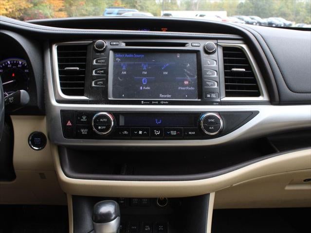 2017 Toyota Highlander XLE