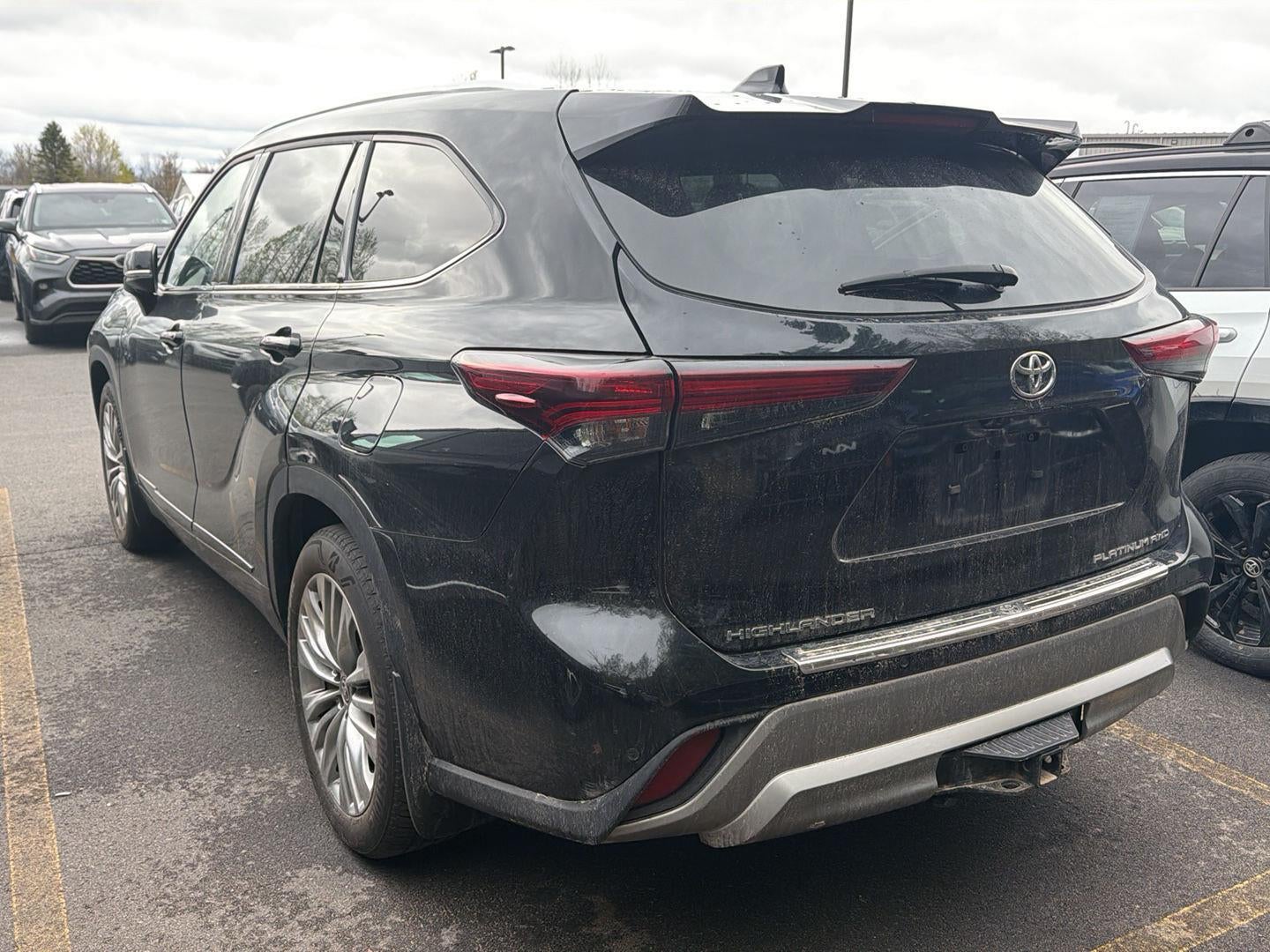 2024 Toyota Highlander Platinum