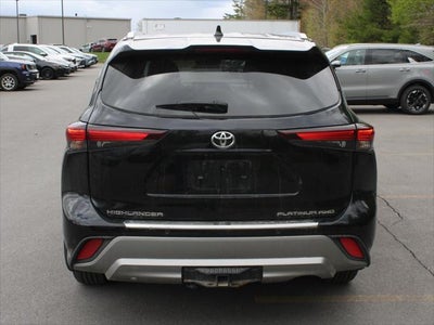 2024 Toyota Highlander Platinum