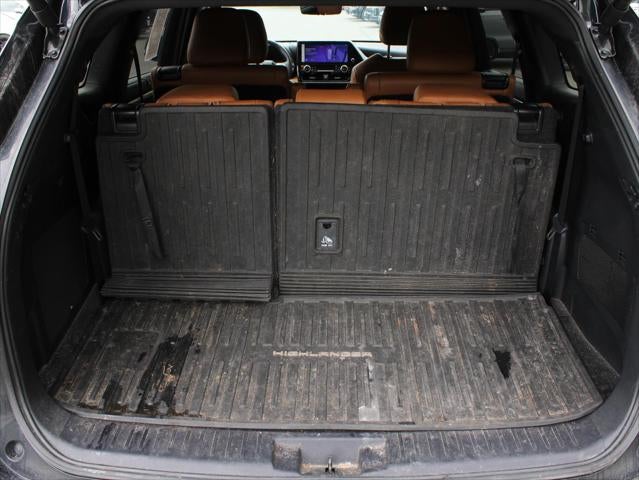 2024 Toyota Highlander Platinum