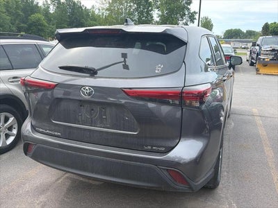 2023 Toyota Highlander LE