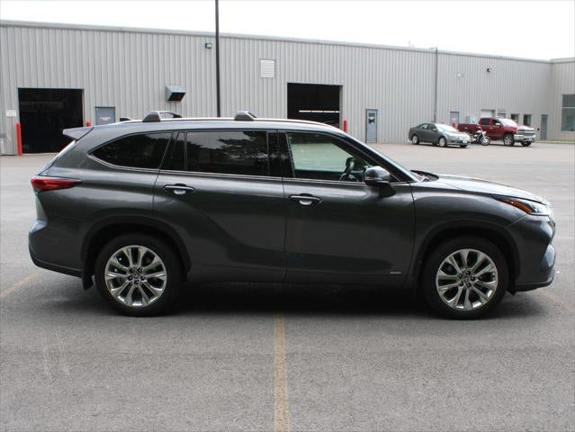 2023 Toyota Highlander Hybrid Limited