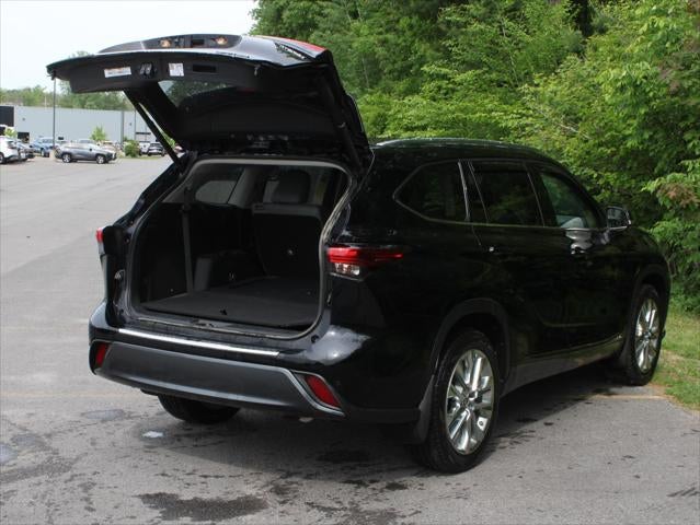 2023 Toyota Highlander Hybrid Limited