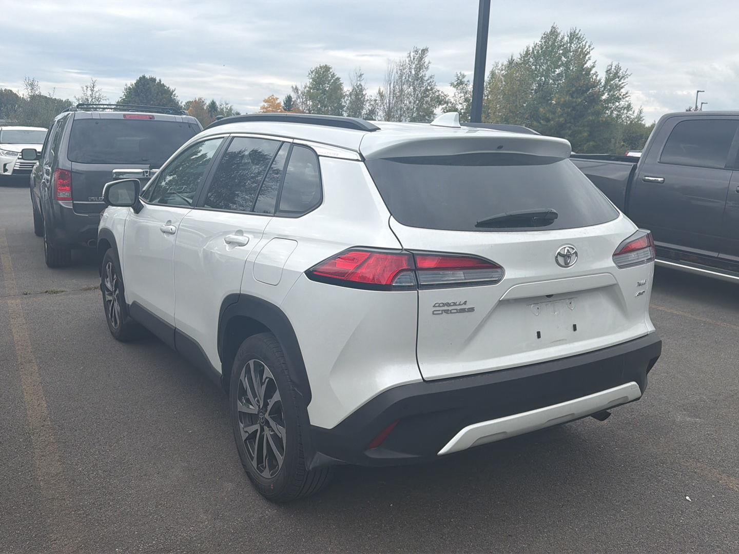 2024 Toyota Corolla Cross XLE