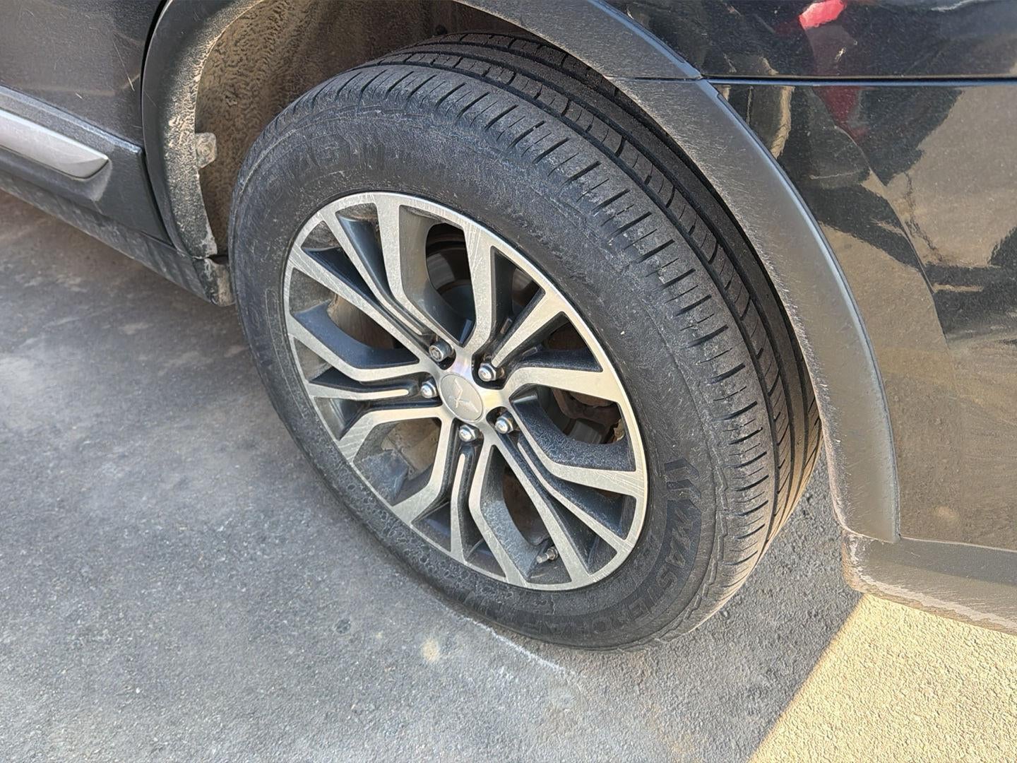 2017 Mitsubishi Outlander ES