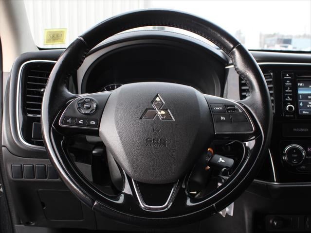 2017 Mitsubishi Outlander ES