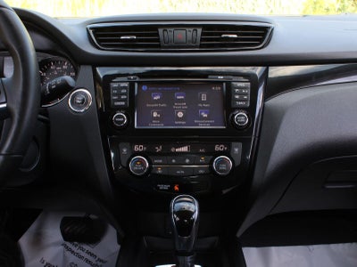 2017 Nissan Rogue Sport SV