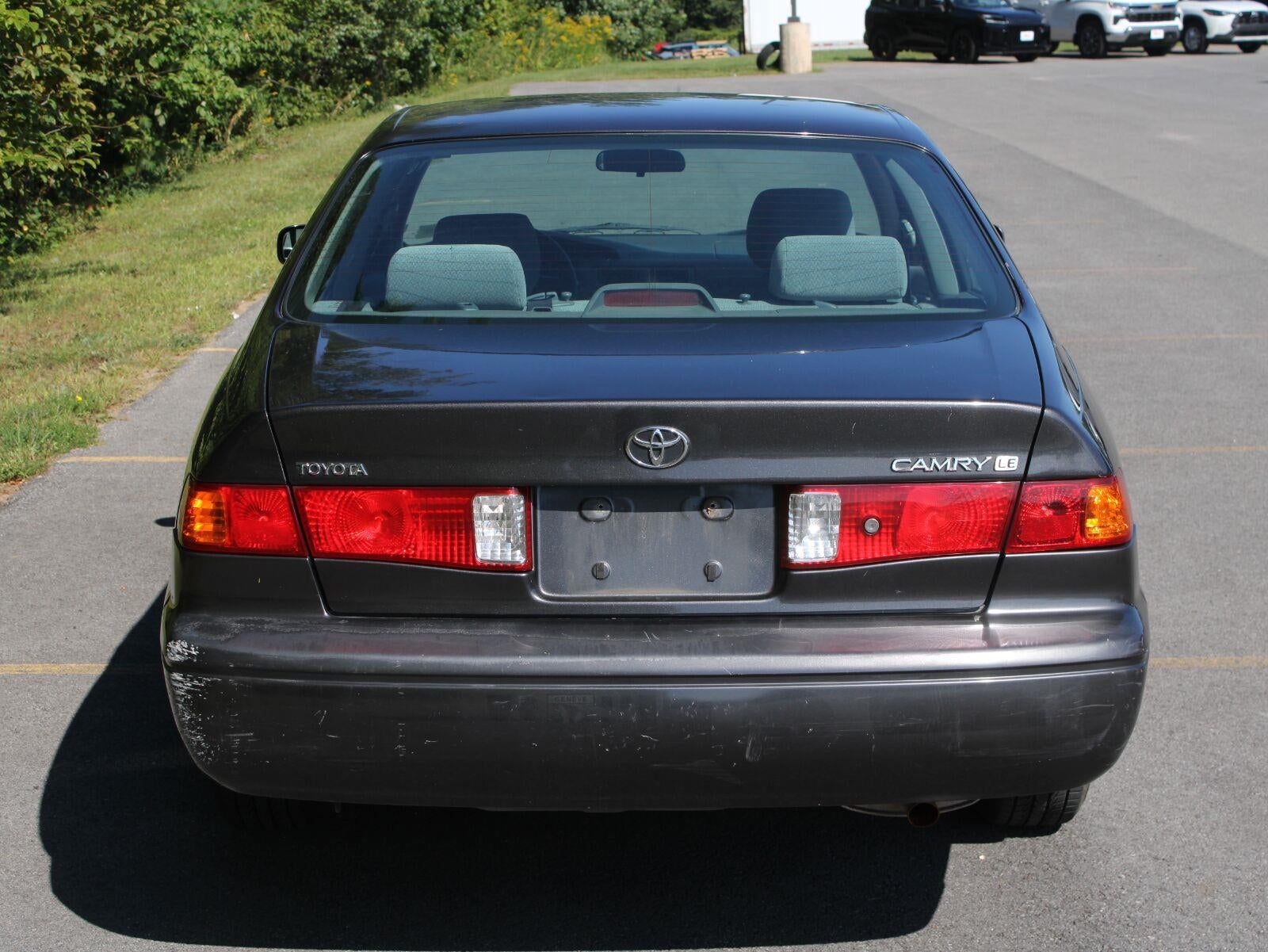 2000 Toyota Camry LE