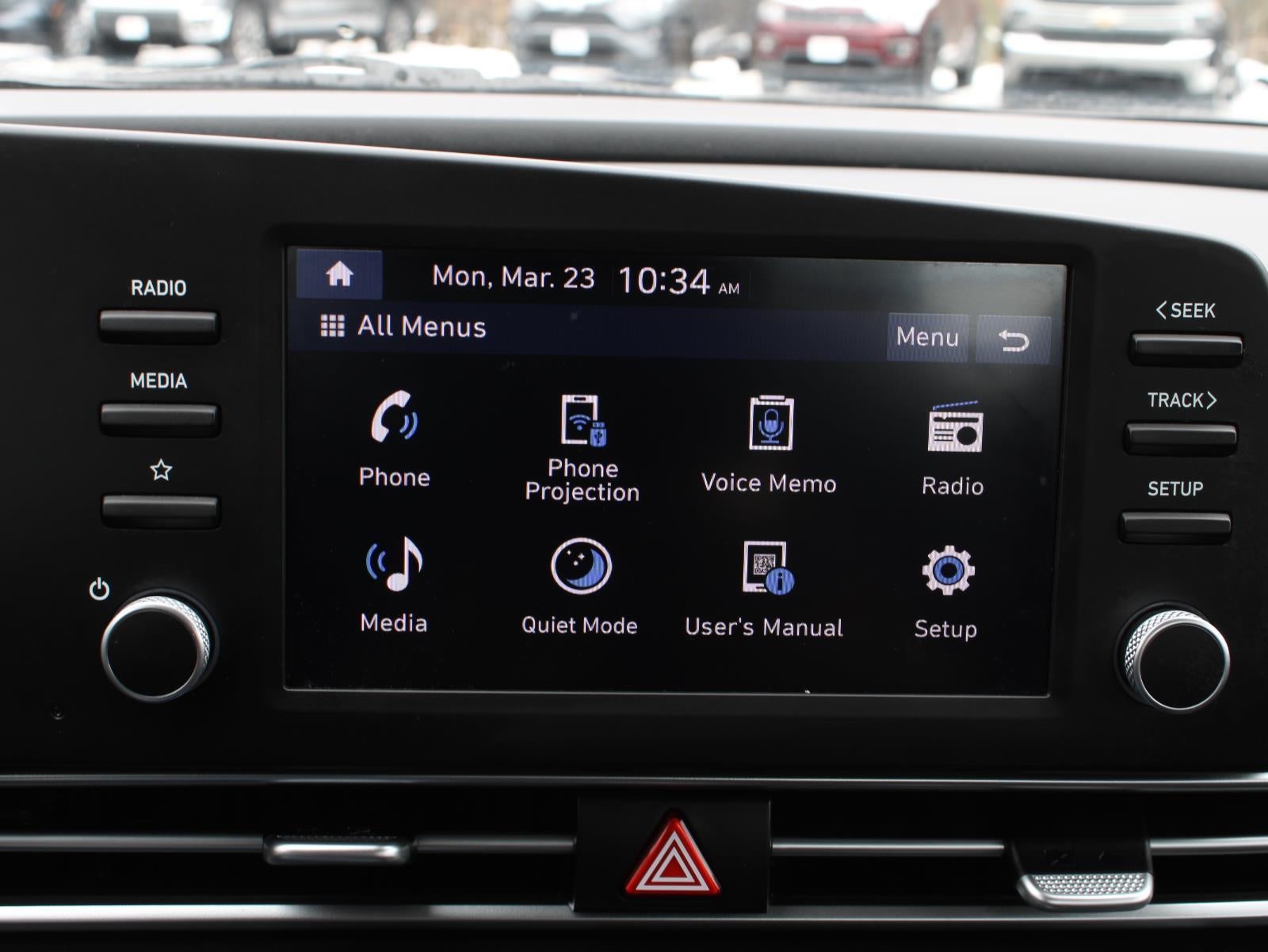 2024 Hyundai Elantra SE