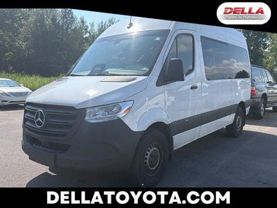 2025 Mercedes-Benz Sprinter Passenger Van 2500 Standard Roof I4 Diesel 144" RWD