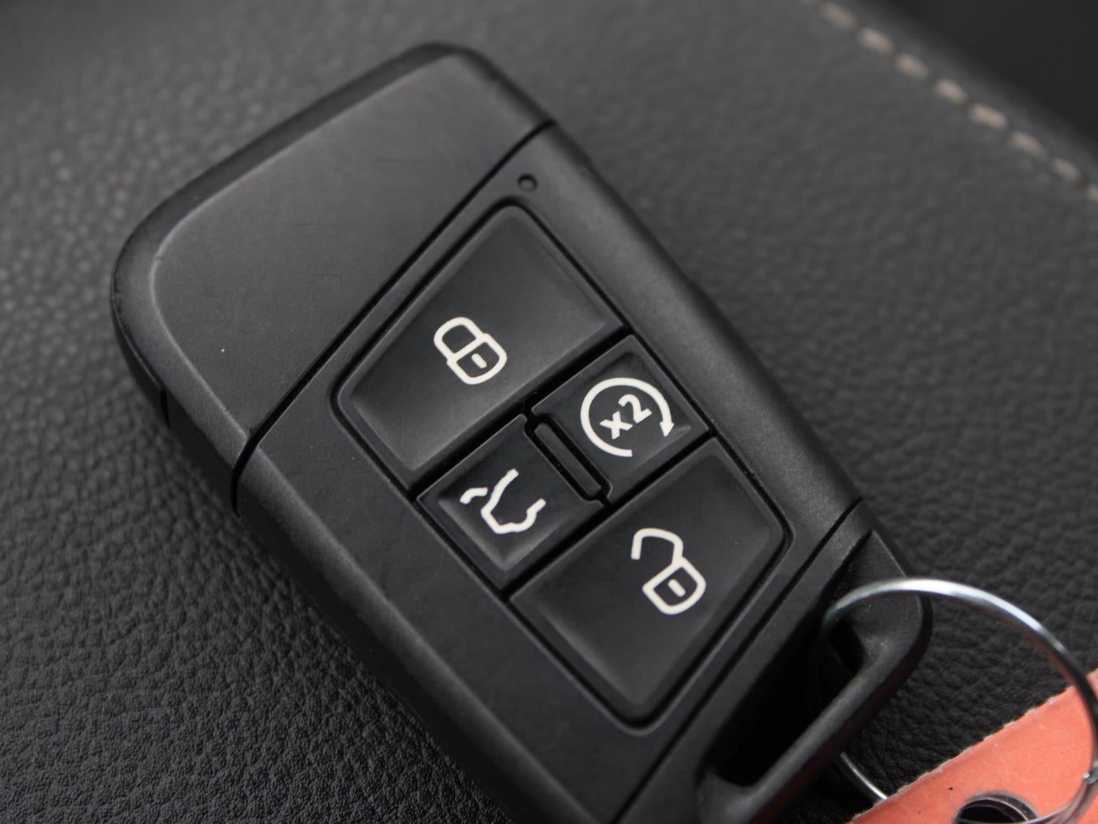 2024 Volkswagen Taos SE All Wheel Drive Auto-Shift Manual