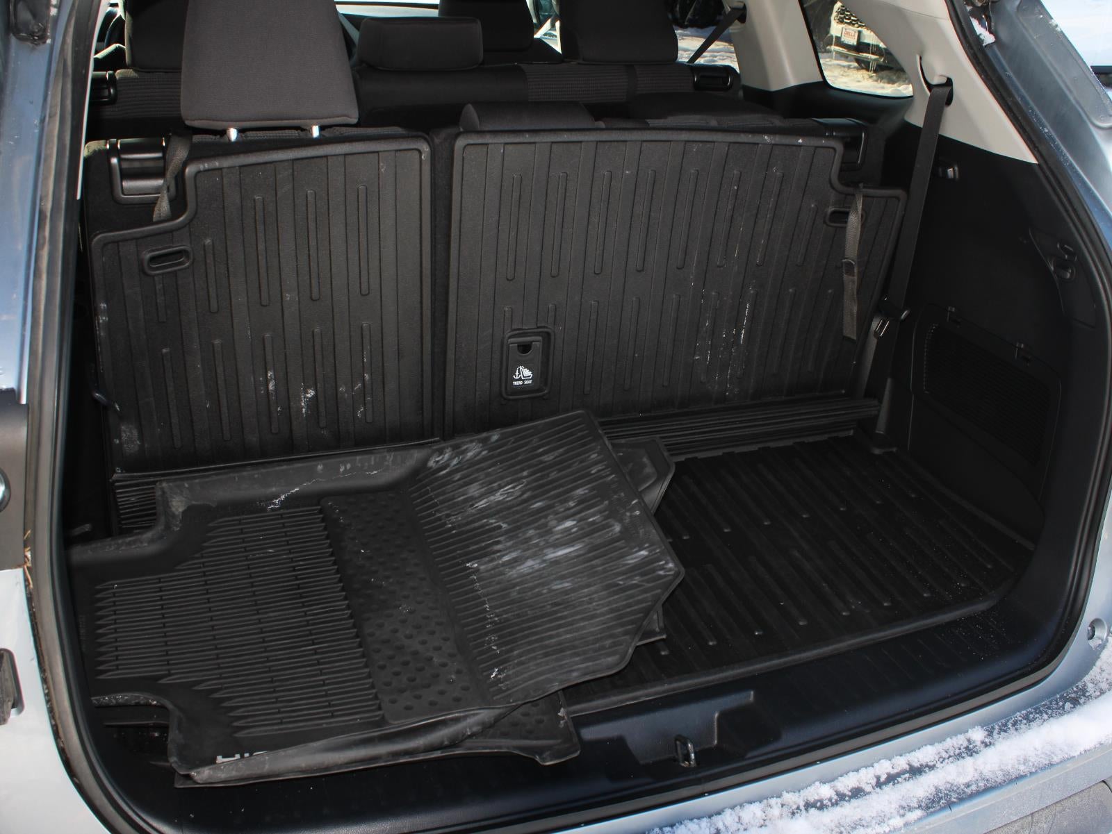 2020 Toyota Highlander LE All Wheel Drive Automatic