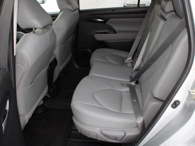 2020 Toyota Highlander XLE All Wheel Drive Automatic