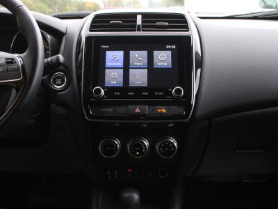 2025 Mitsubishi Outlander Sport SE