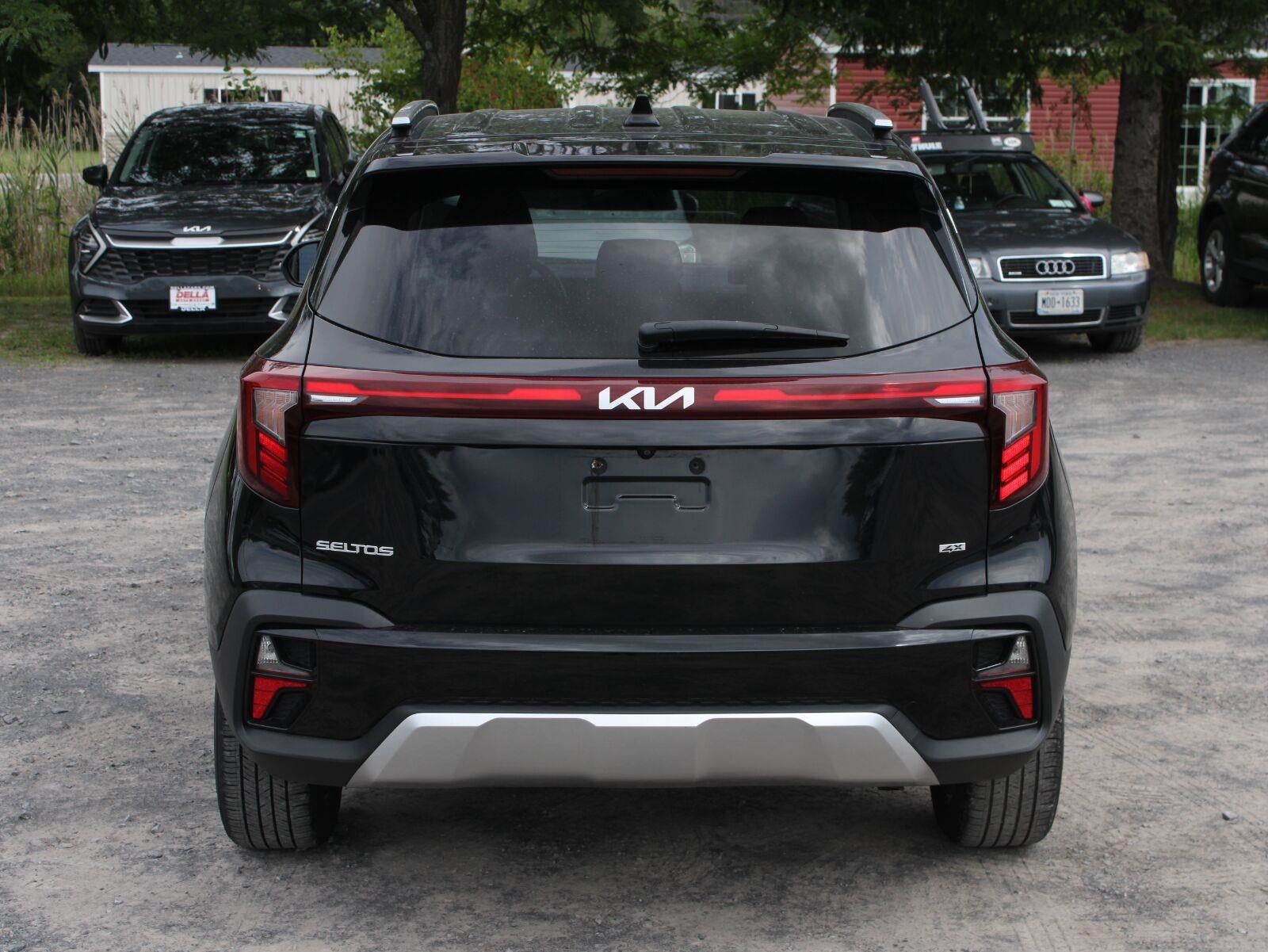 2024 Kia Seltos EX