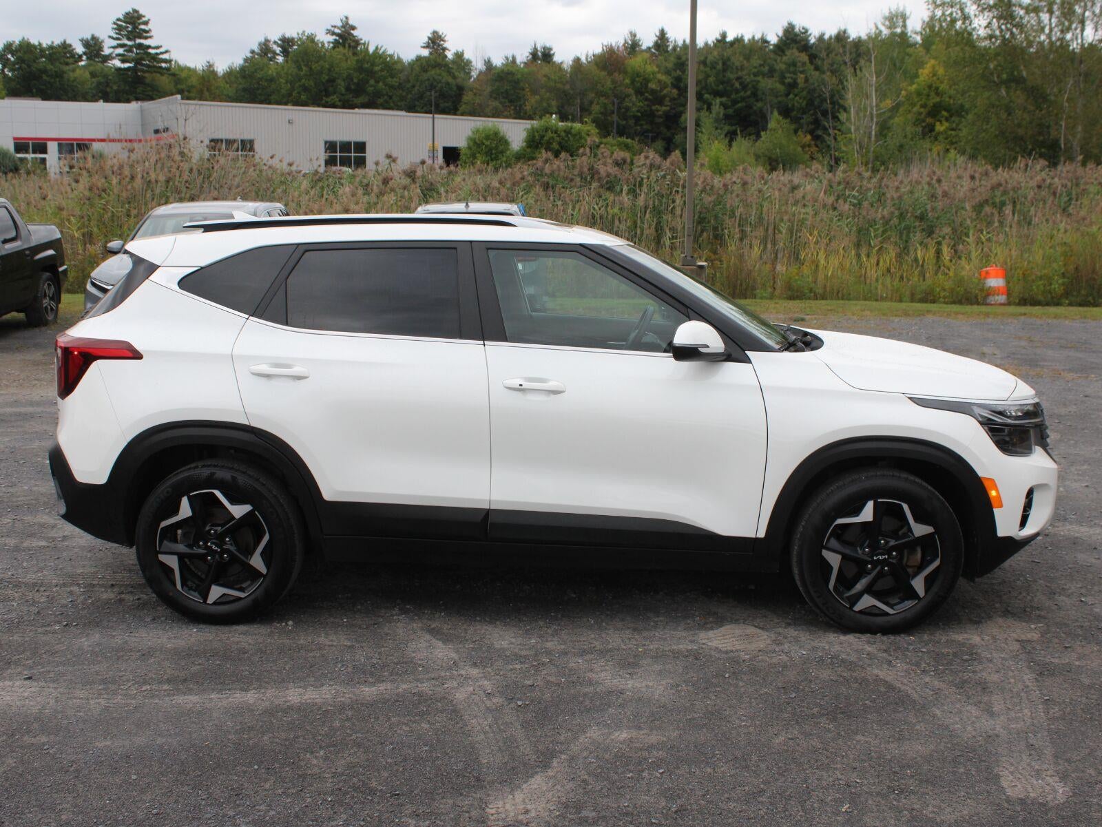 2024 Kia Seltos EX