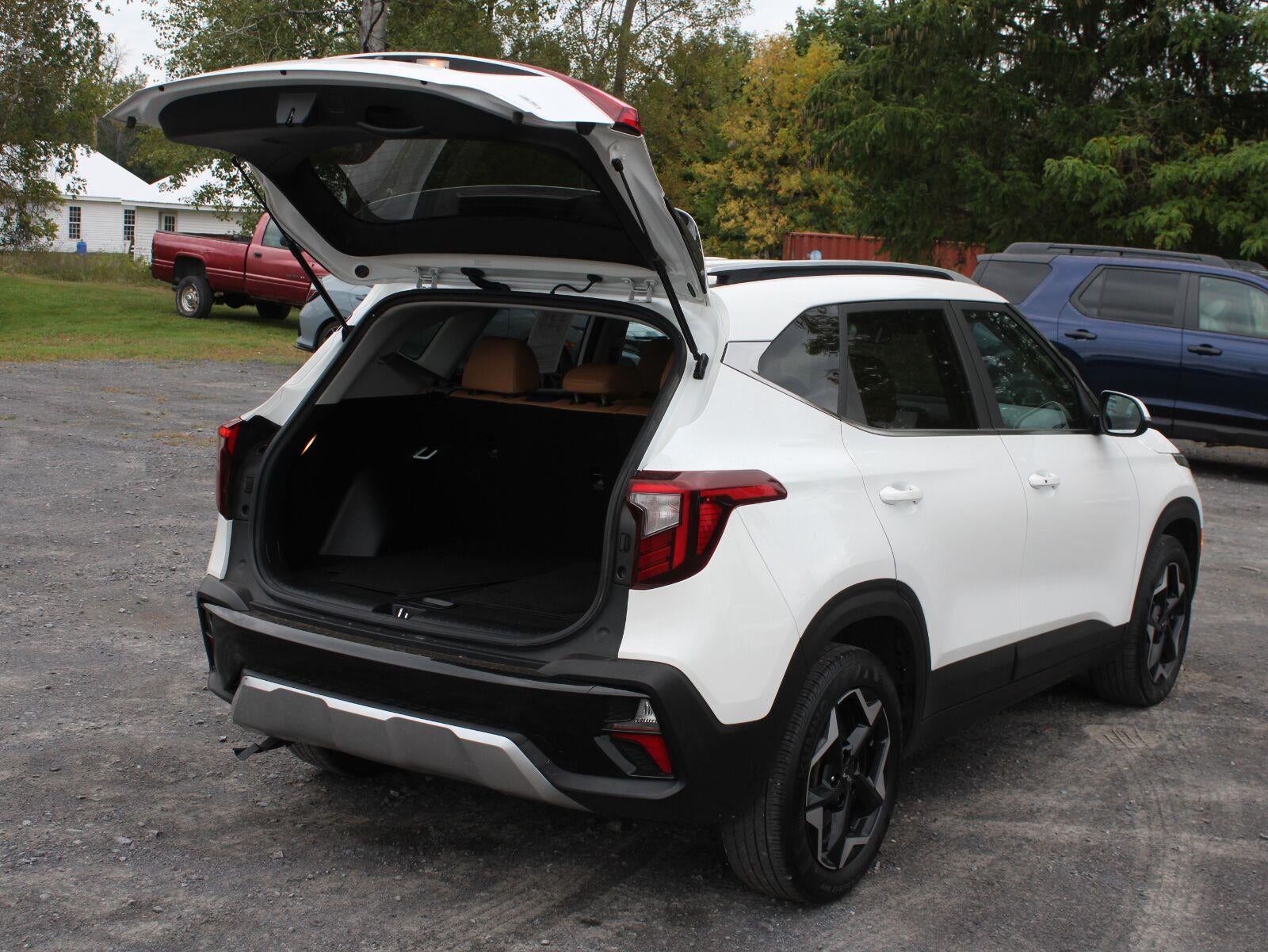 2024 Kia Seltos EX