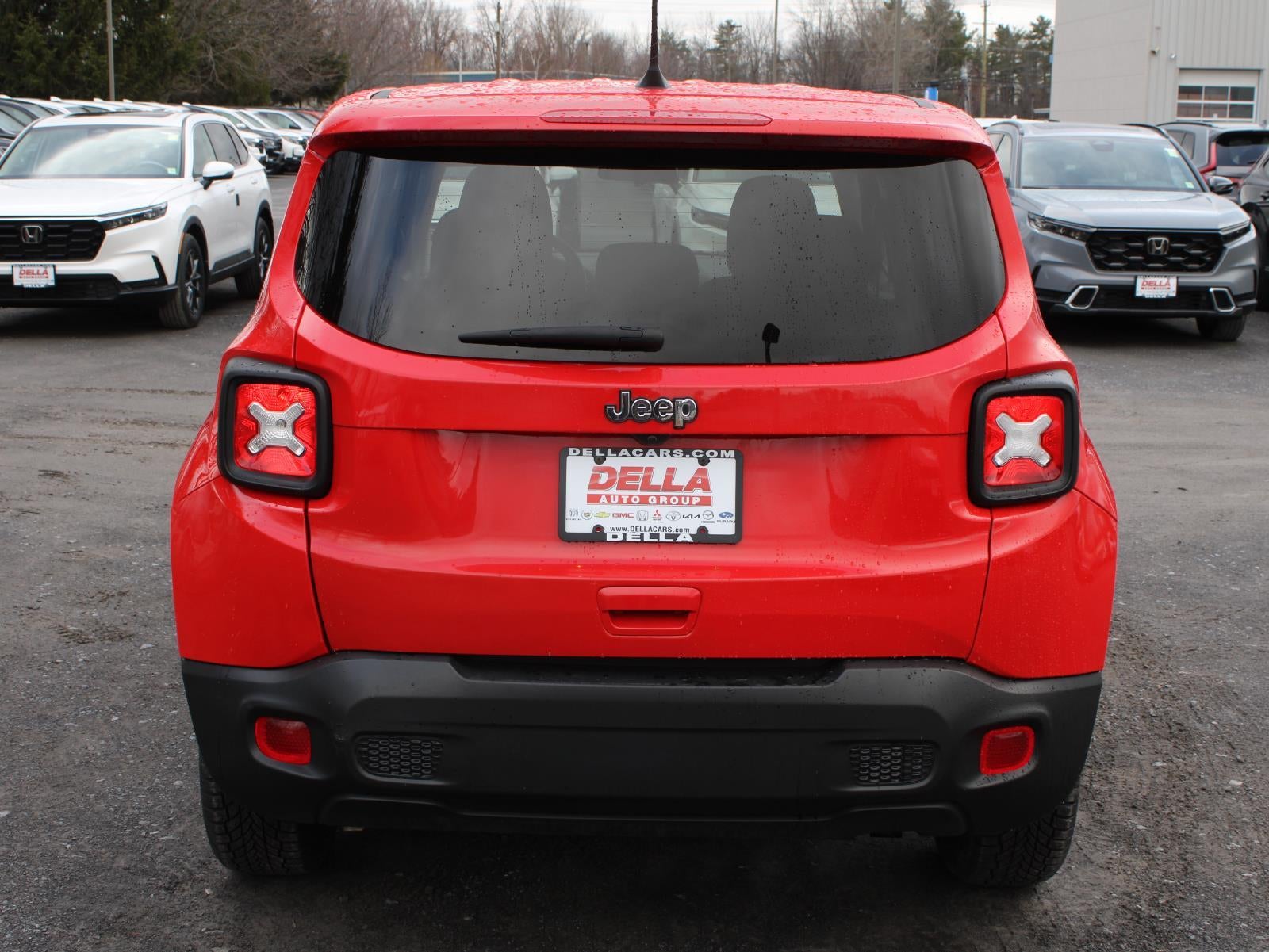 2023 Jeep Renegade Latitude Four Wheel Drive 9-SPEED 948TE AUTOMATIC