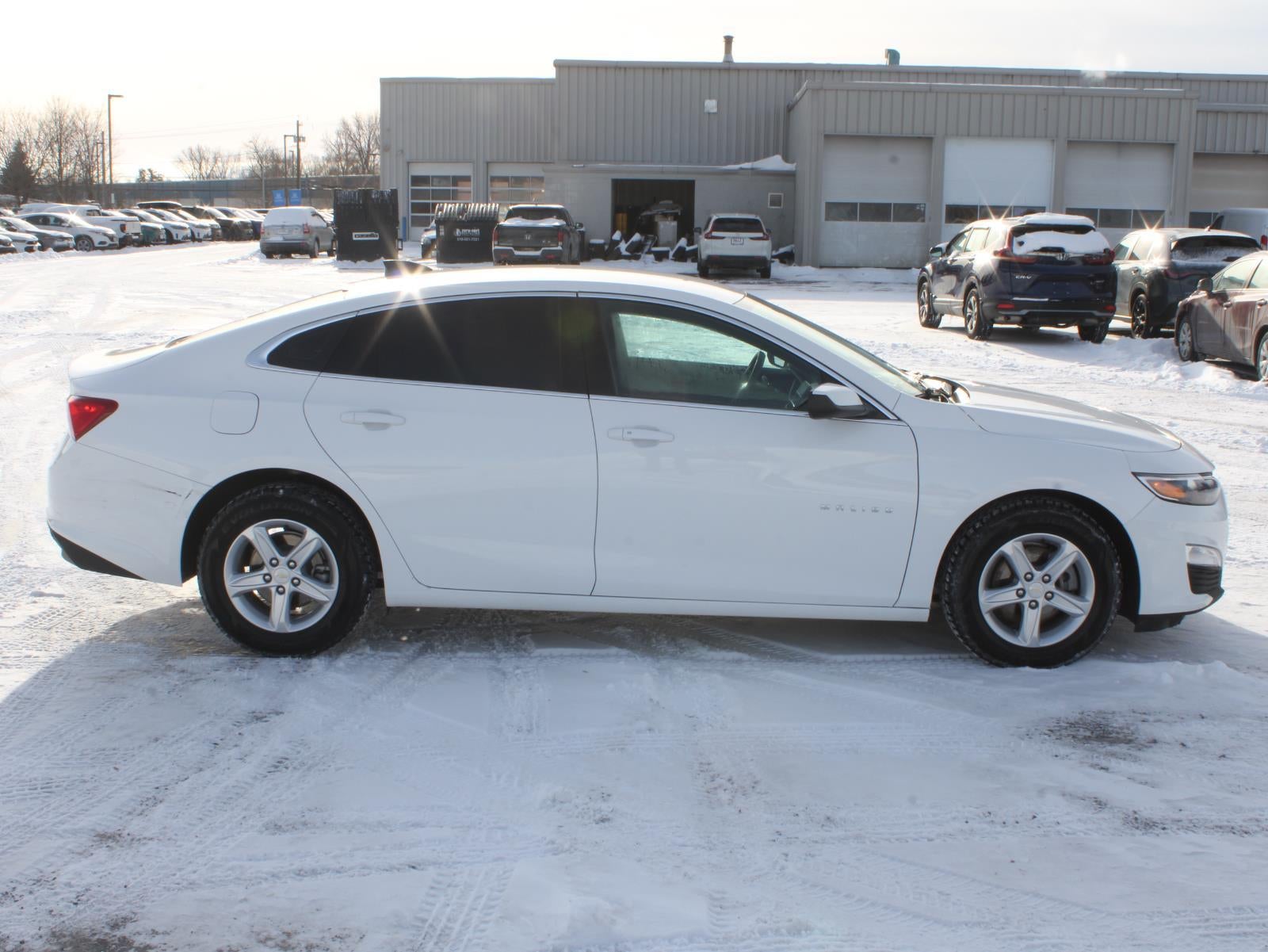 2025 Chevrolet Malibu LS