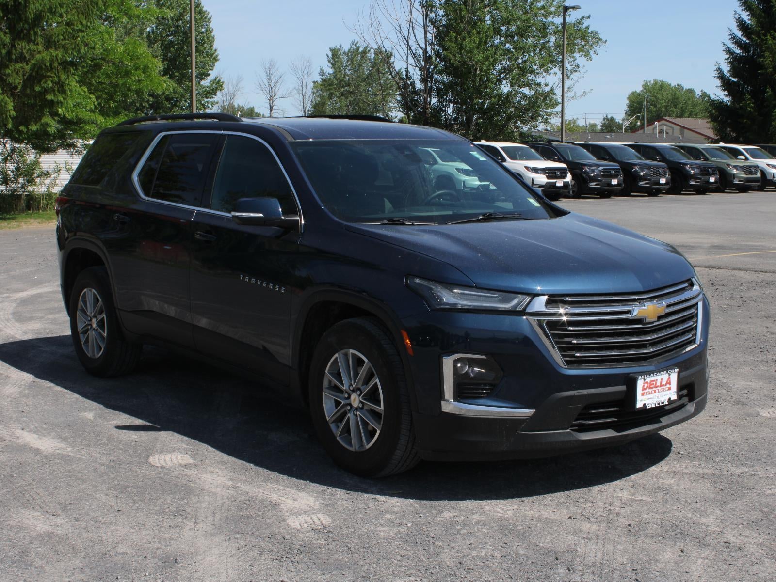 2023 Chevrolet Traverse LT Cloth