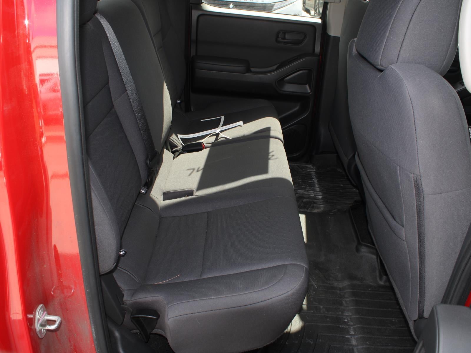 2023 Nissan Frontier S