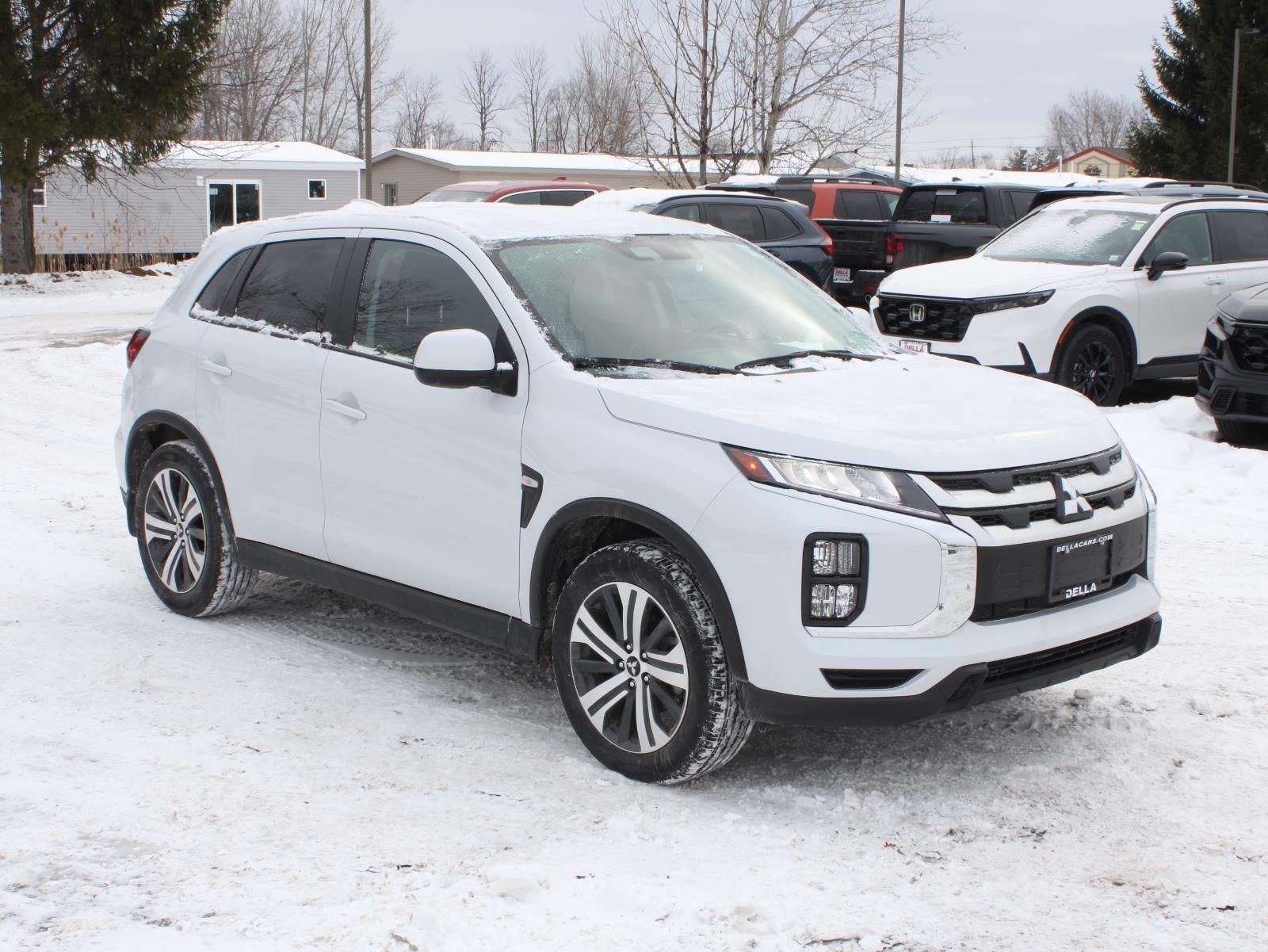 2025 Mitsubishi Outlander Sport ES