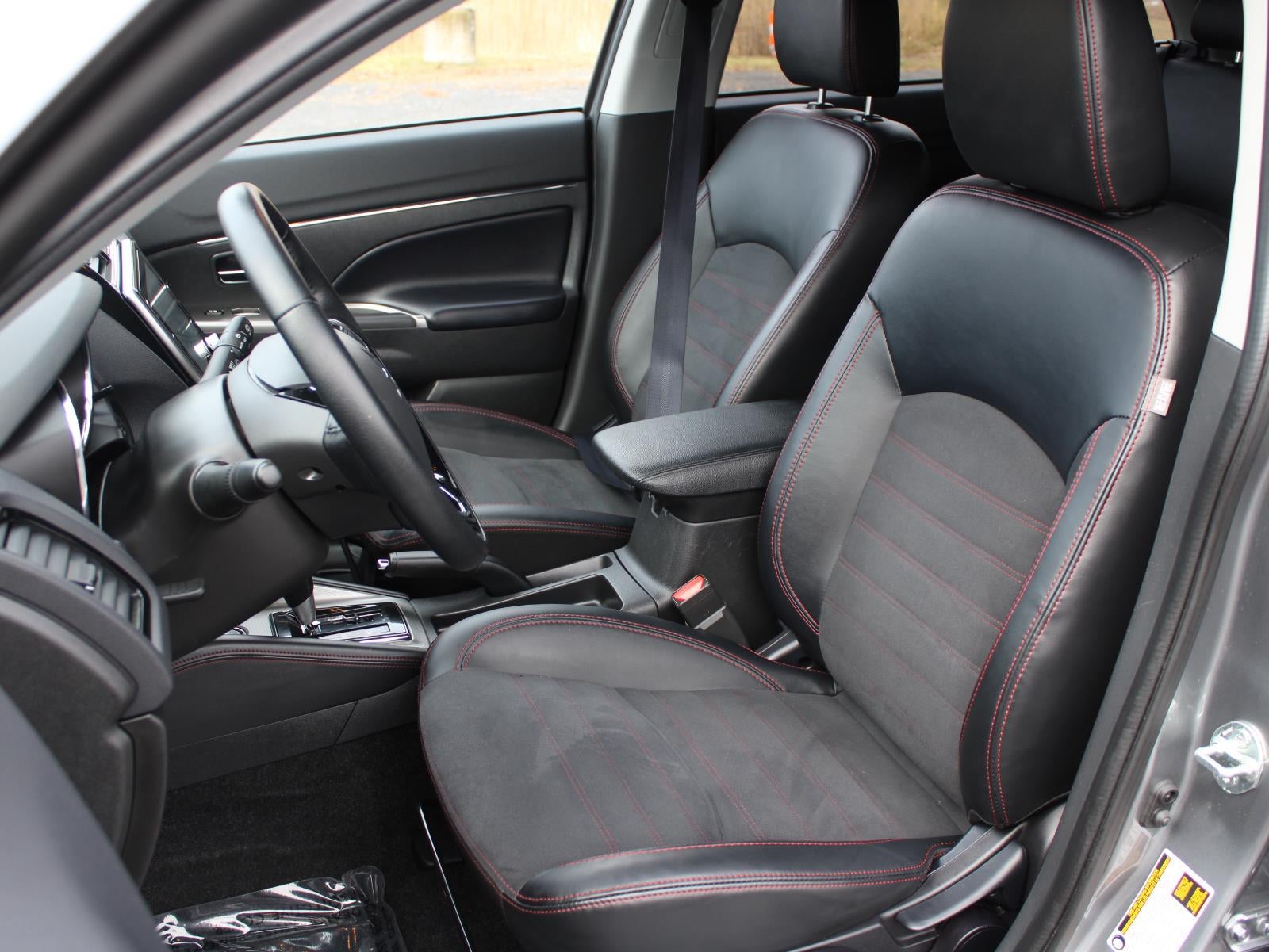 2024 Mitsubishi Outlander Sport SE