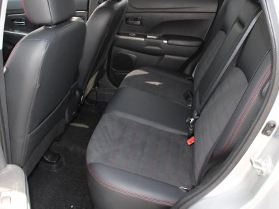 2025 Mitsubishi Outlander Sport SE