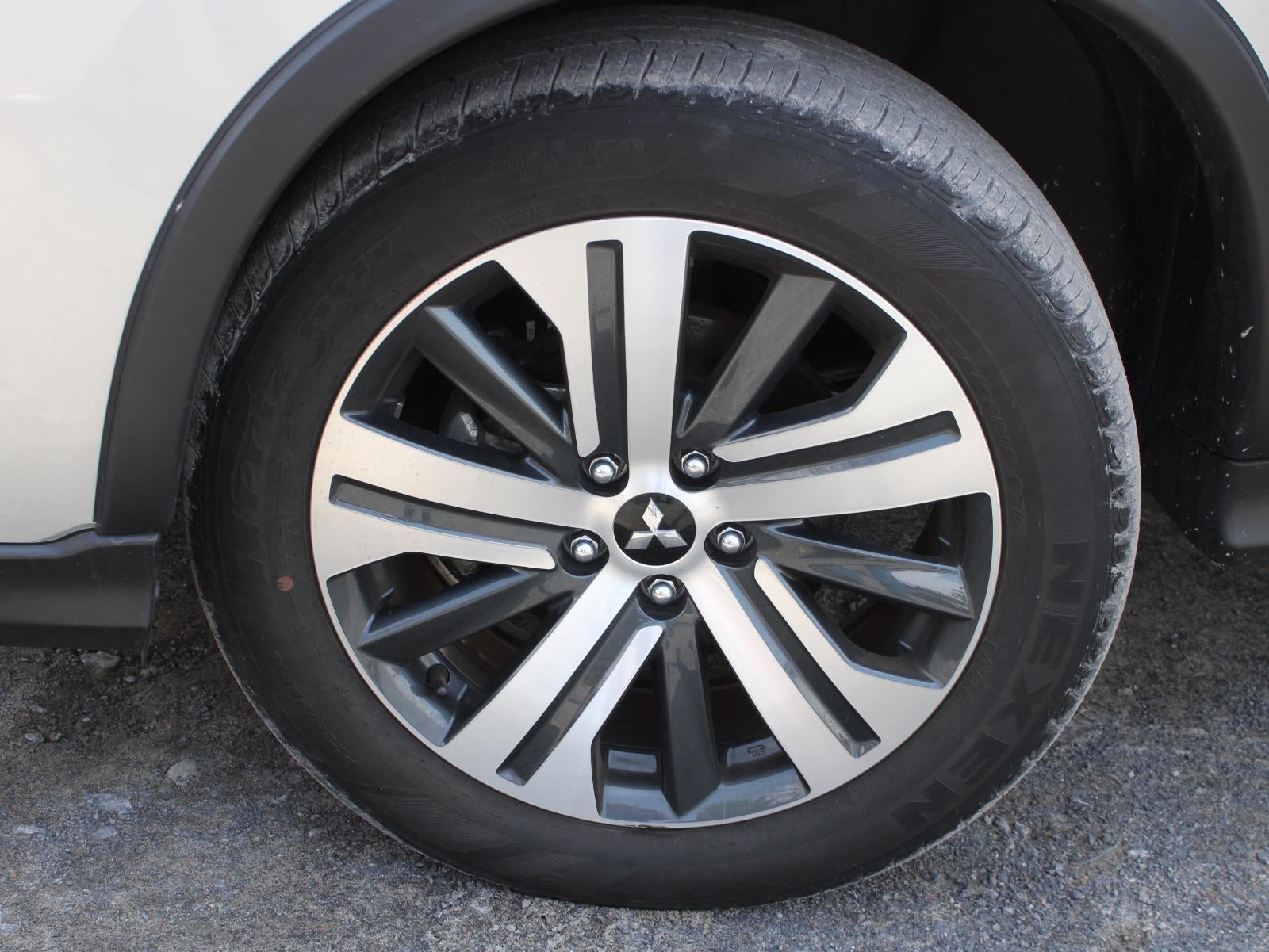 2025 Mitsubishi Outlander Sport SE