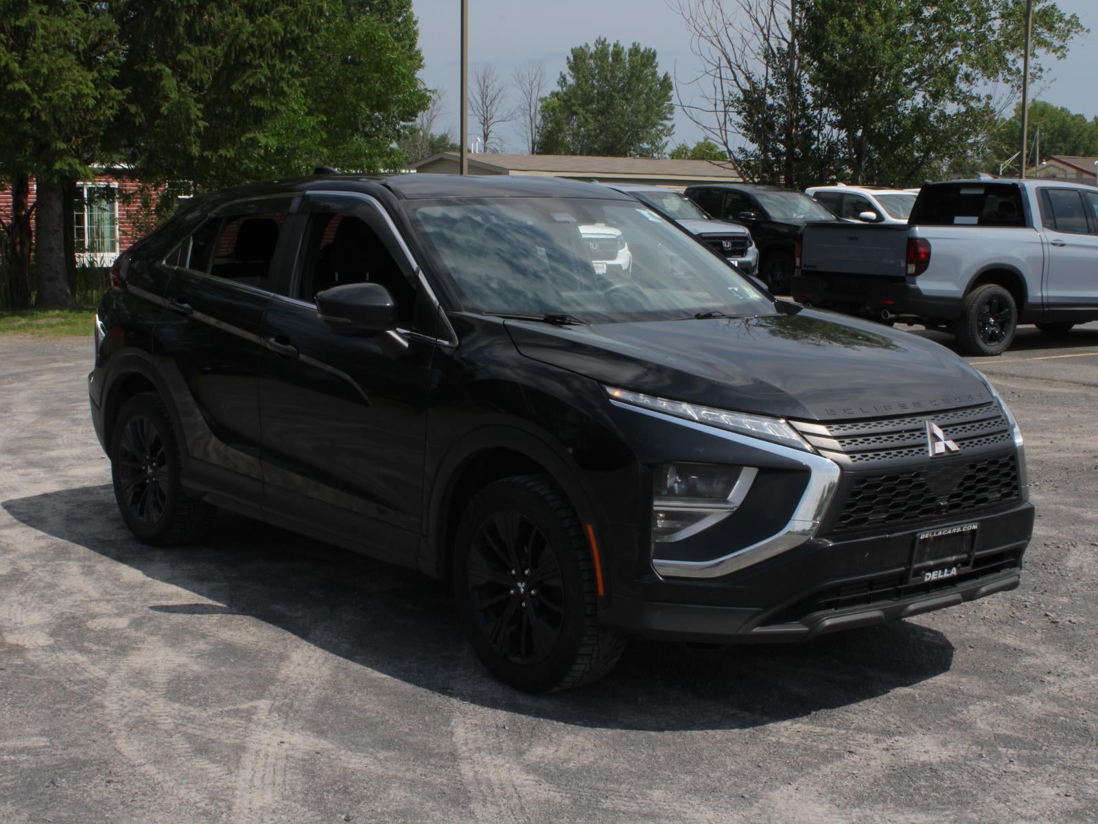 2022 Mitsubishi Eclipse Cross LE