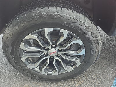 2024 GMC Canyon 4WD Denali