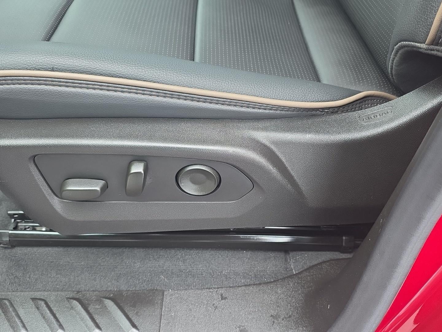 2024 GMC Canyon 4WD Denali