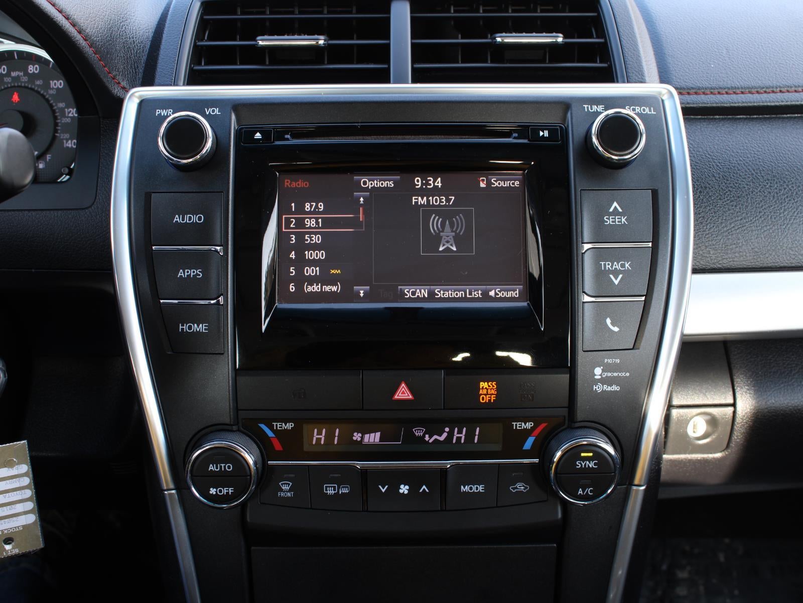 2015 Toyota Camry XSE