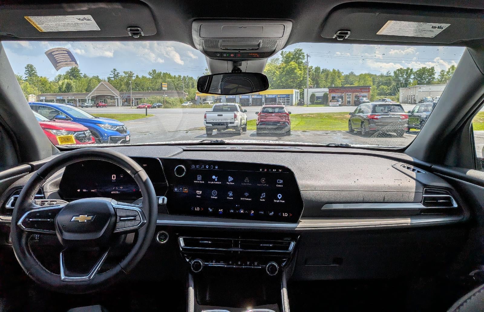 2024 Chevrolet Traverse AWD LS