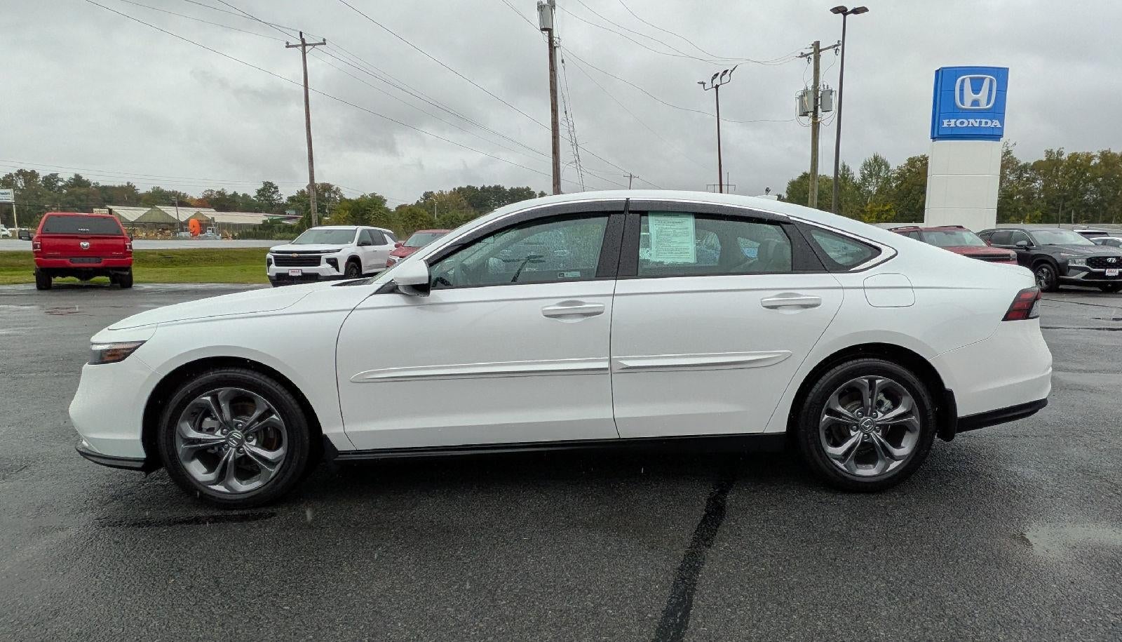 2024 Honda Accord Sedan EX