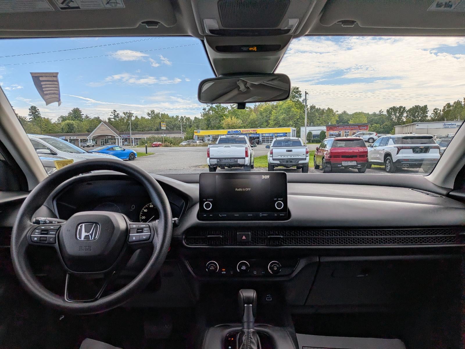 2024 Honda HR-V LX