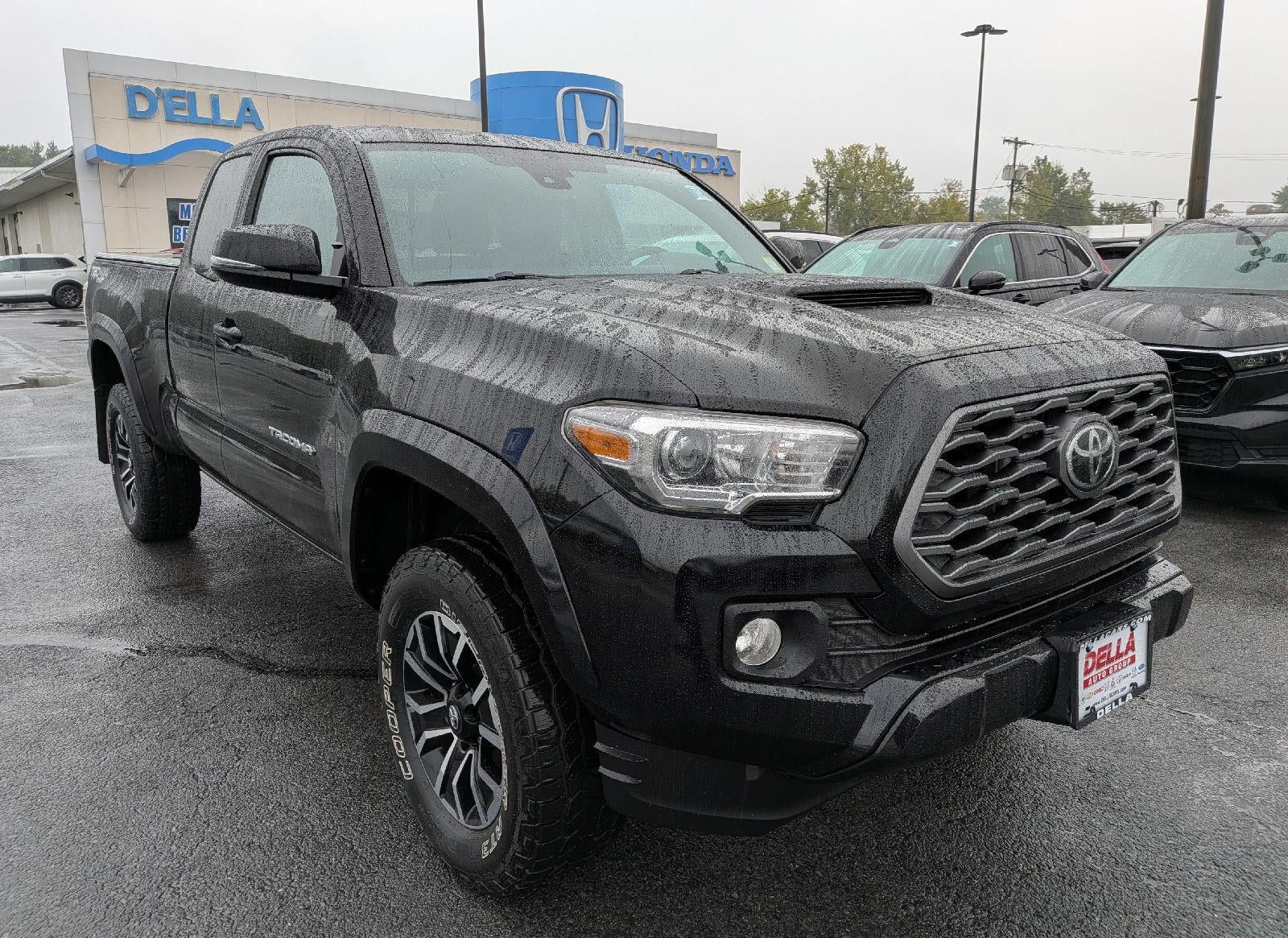 2021 Toyota Tacoma TRD Sport