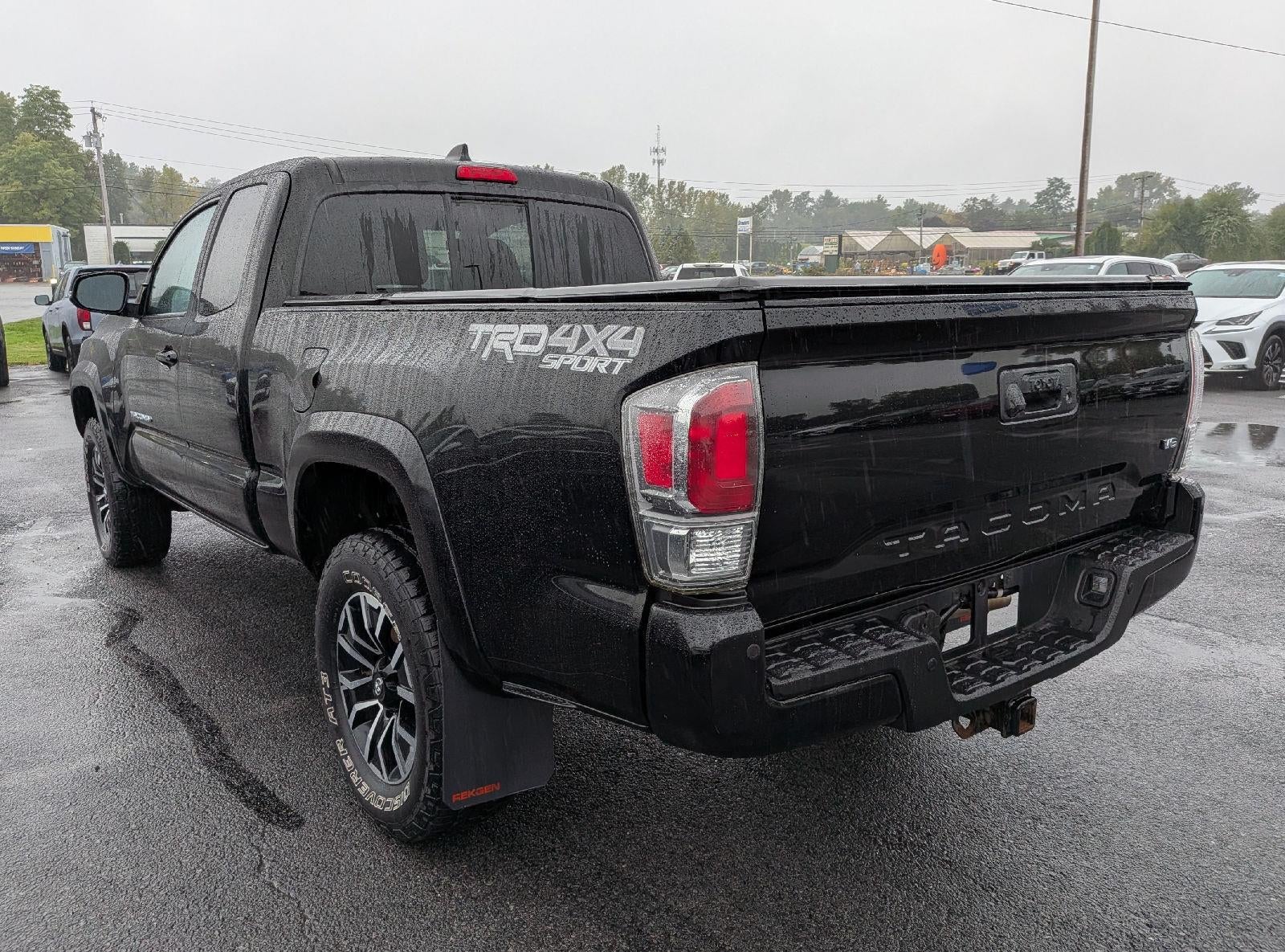 2021 Toyota Tacoma TRD Sport