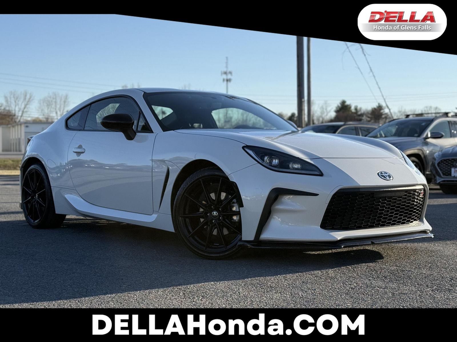 2024 Toyota GR86 Premium