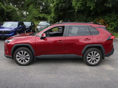 2023 Toyota Rav4 XLE Premium
