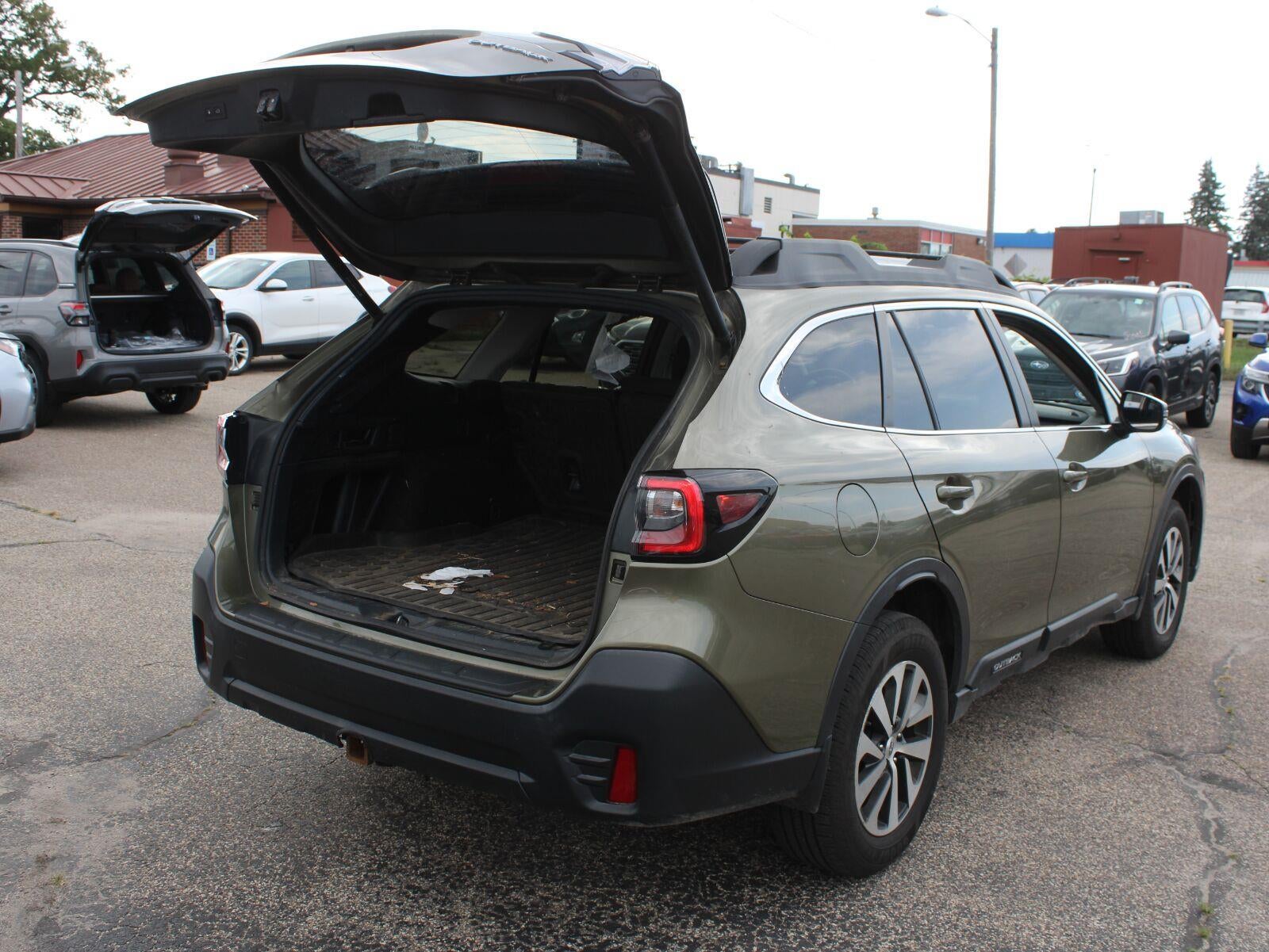 2021 Subaru Outback Premium