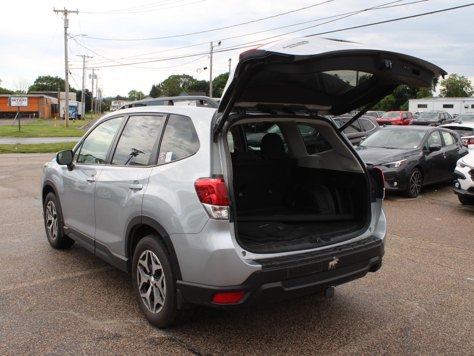 2024 Subaru Forester Premium