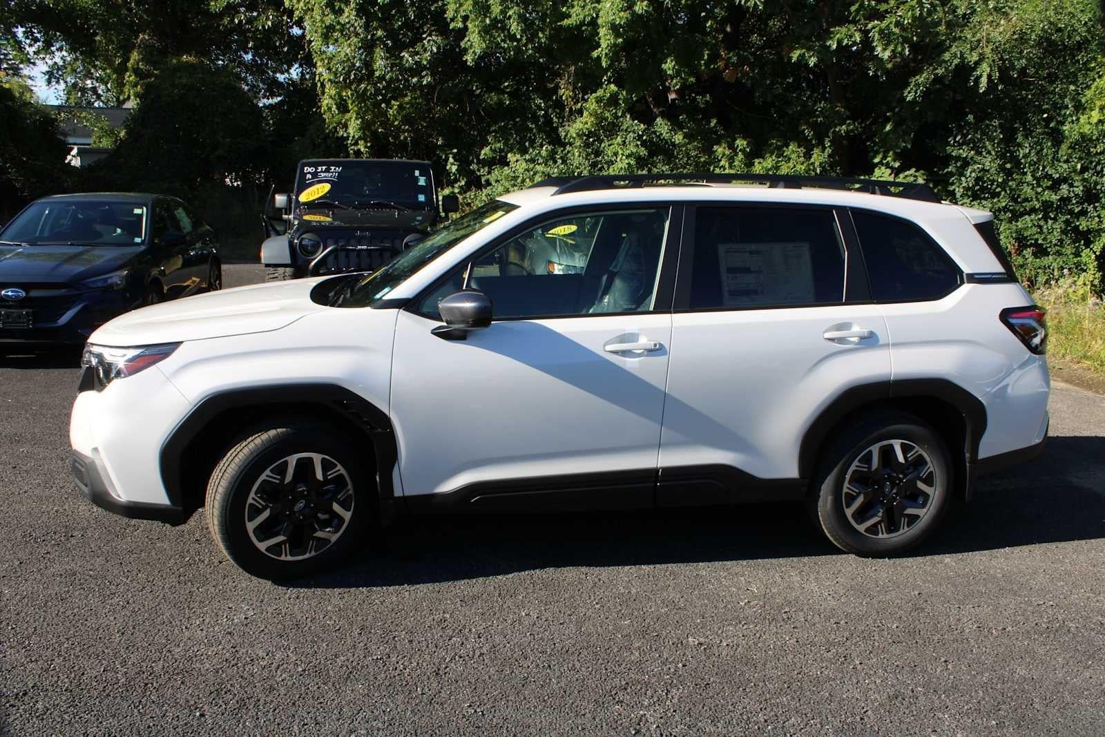 2025 Subaru Forester Premium