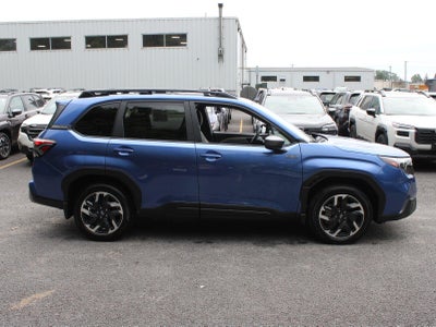 2025 Subaru Forester Premium Hybrid