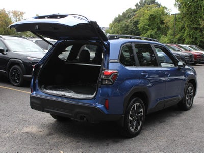 2025 Subaru Forester Premium Hybrid