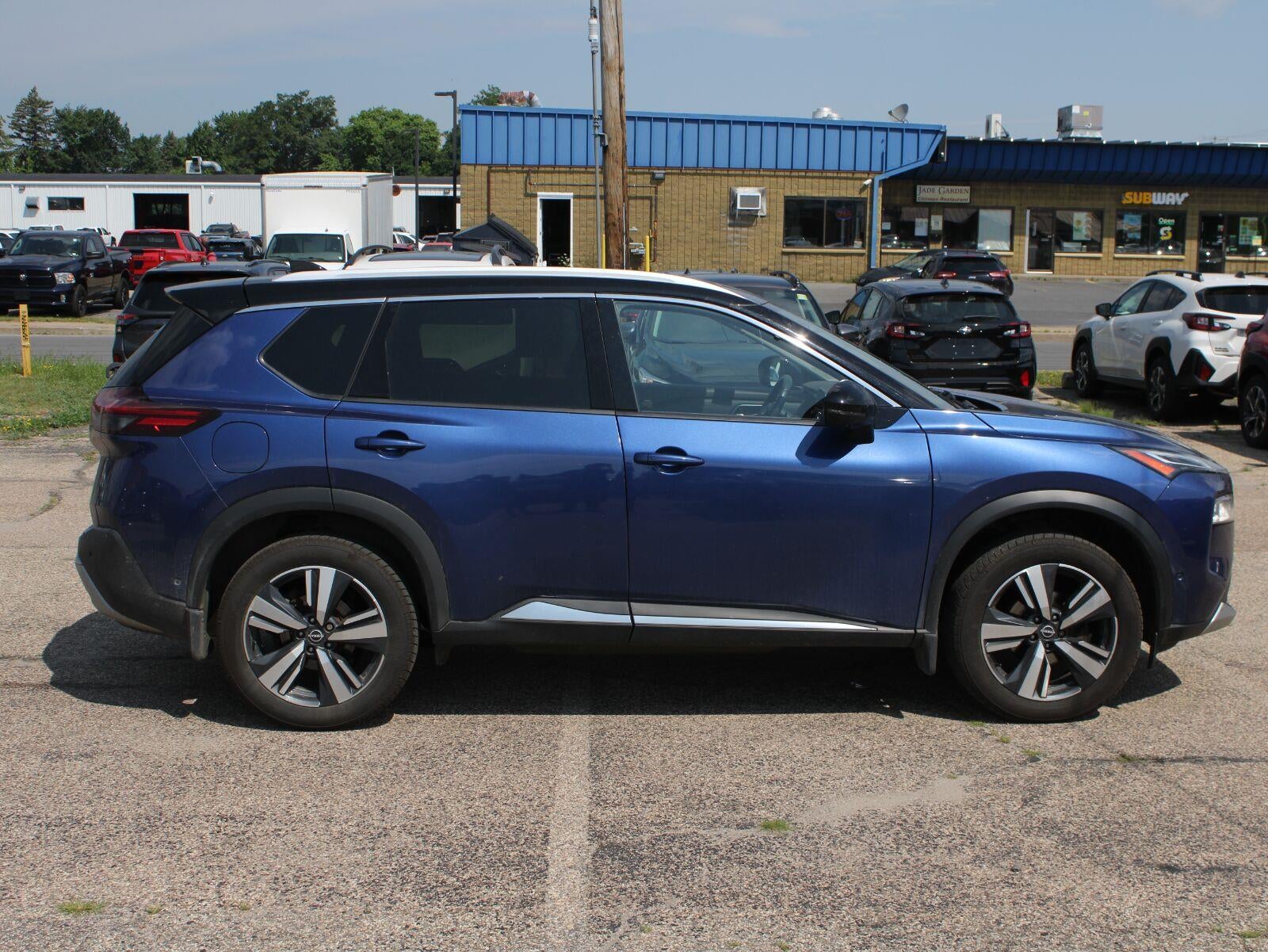 2023 Nissan Rogue Platinum
