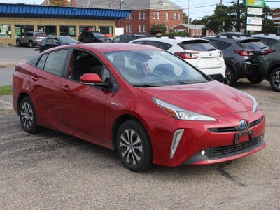 2020 Toyota Prius XLE